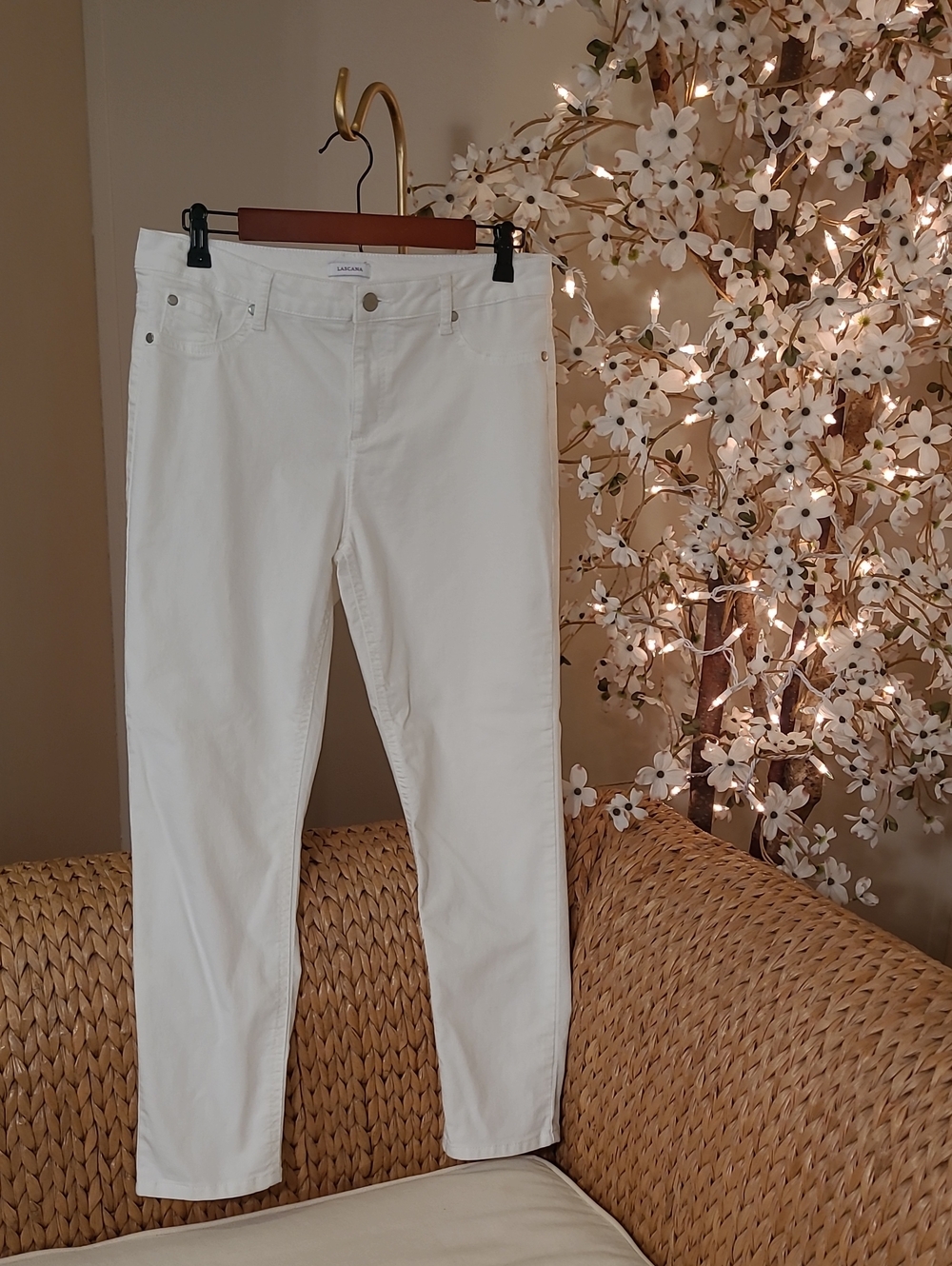 Lascana cropped skinny pants in true white!